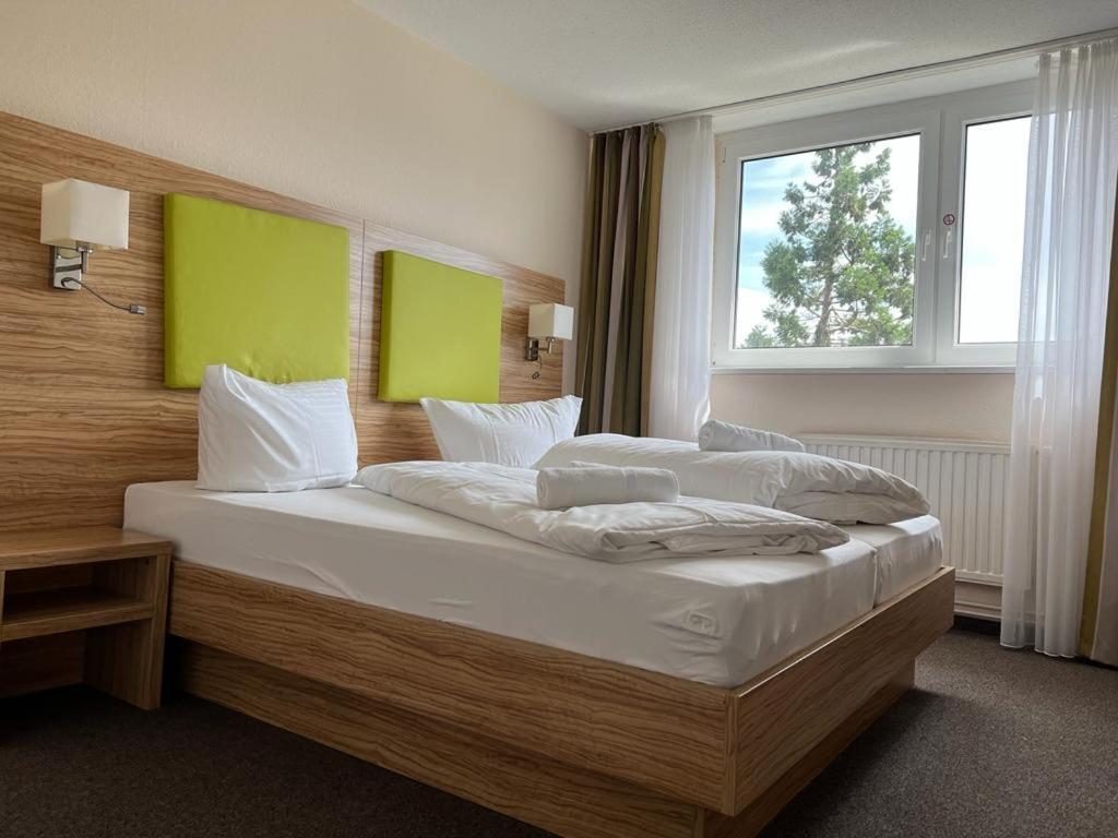 Hotel Ziegenkrug - Прицвалк Екстериор снимка